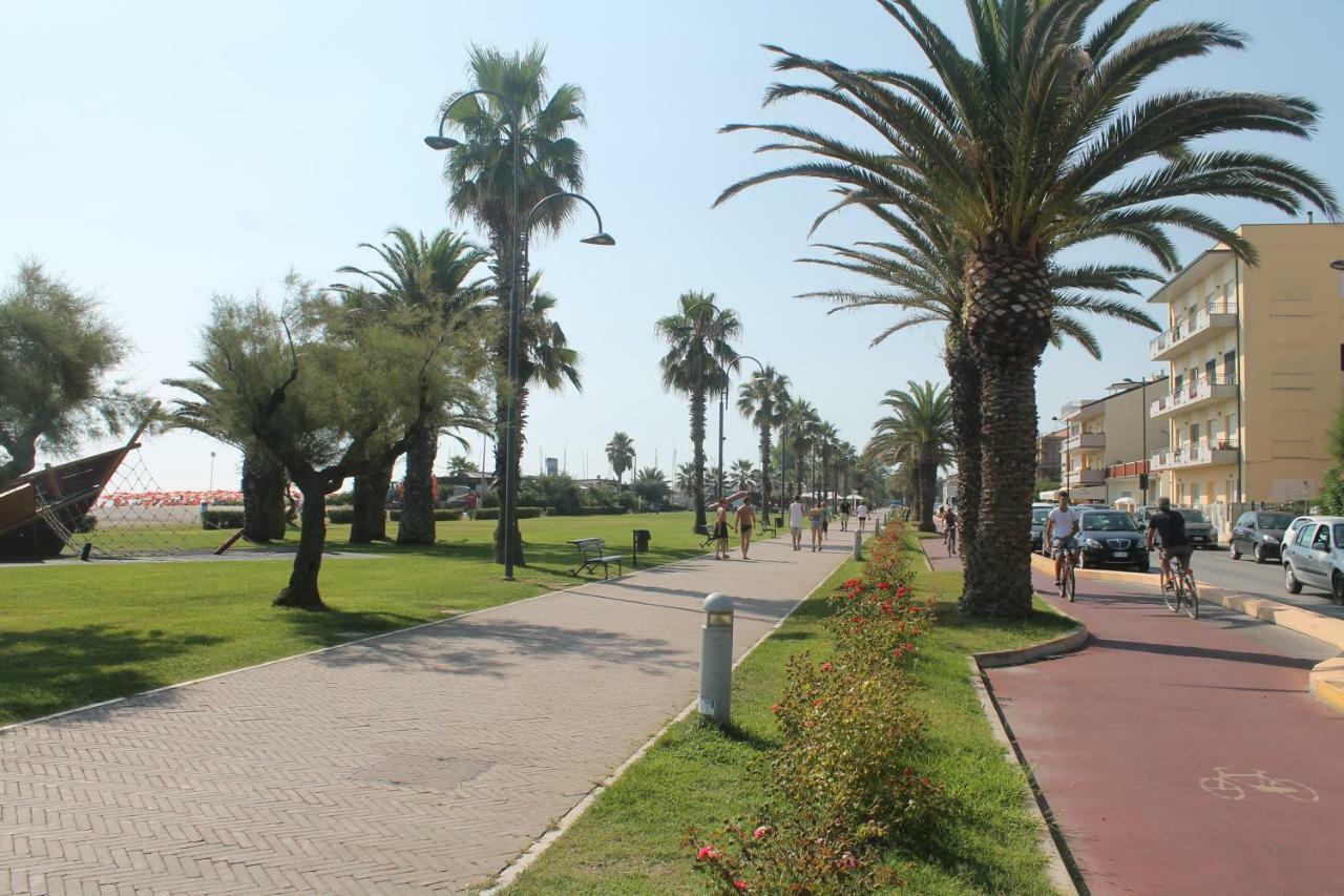 Residenza Domo Apartment Porto Sant'Elpidio Ngoại thất bức ảnh